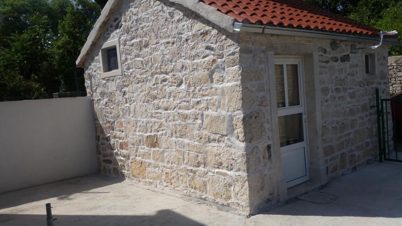 Holiday Home White House Sumartin Eksteriør bilde